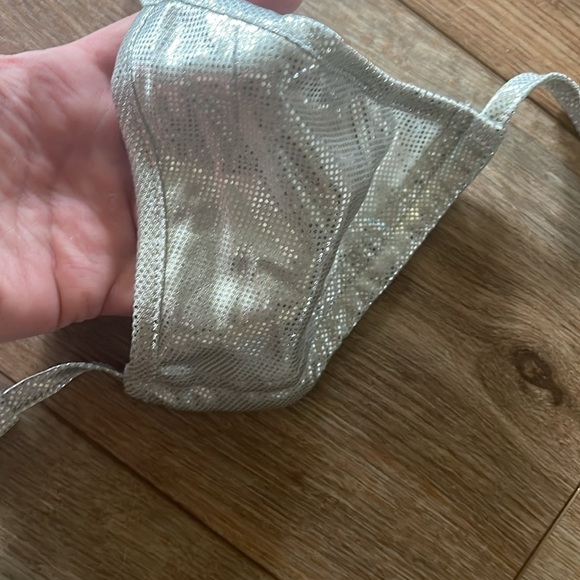 UNLINED BIKINI TOP SIZE LARGE - Picture 2 of 3